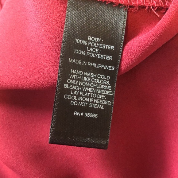 Express off the shoulder blouse - Picture 4 of 5